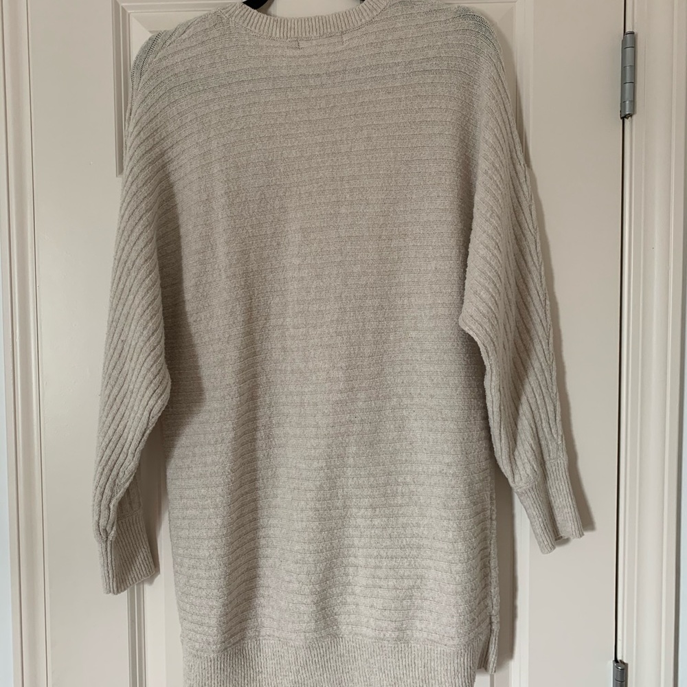 Long sweater - Picture 2 of 2
